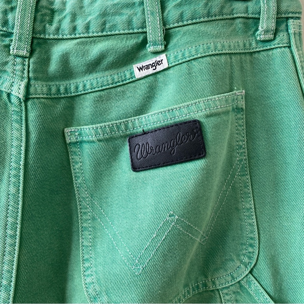 Wrangler Green Straight Leg Women’s Jeans - Picture 3 of 10
